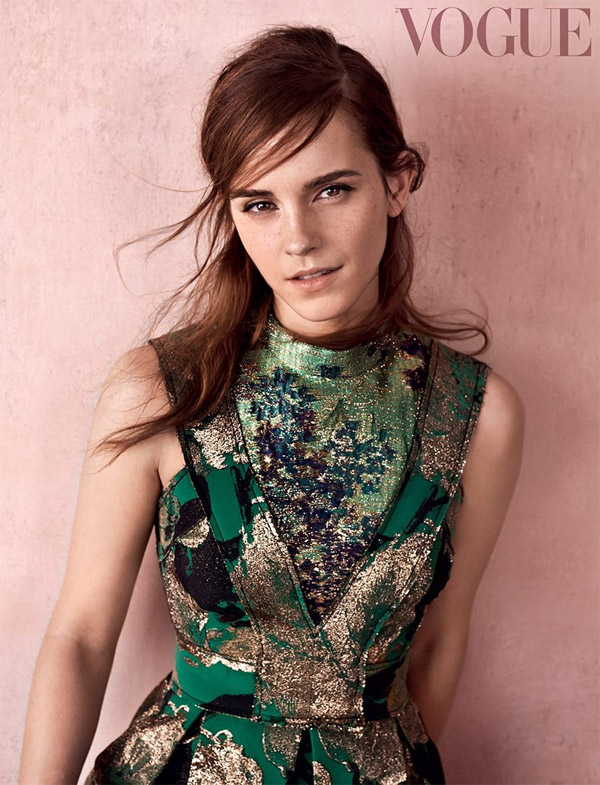 Emma Watson estampa capa de revista britânica