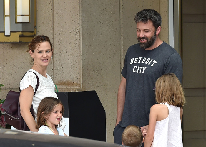 Será? Ben Affleck e Jennifer Garner voltam a usar aliança 