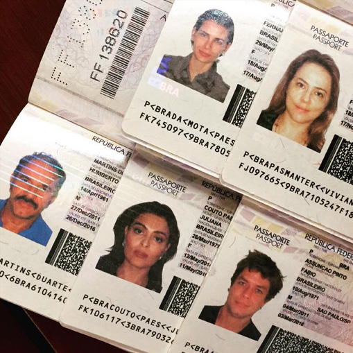 Elenco de Totalmente Demais embarca para Austrália