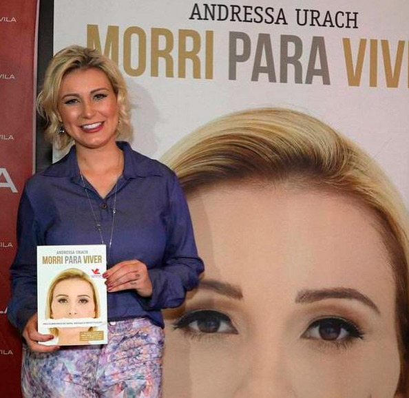 Andressa Urach: Com seu livro Morri Para Viver- Meu submundo da fama, das drogas e da prostituição, a modelo revelou que foi uma das prostitutas de luxo mais cobiçadas do Brasil e se envolveu com grandes empresário, jogadores da Seleção Brasileira e cantores famosos.