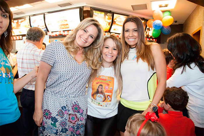 Solange Frazão e Flavinha Cheirosa marcam presença em evento do bem