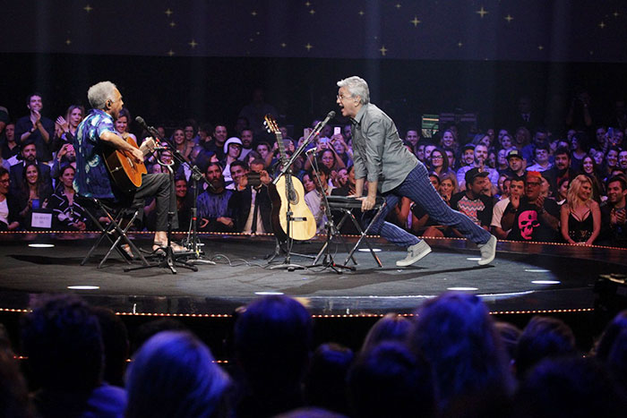 Gil, Gal e Caetano juntos no palco do Prêmio Multishow