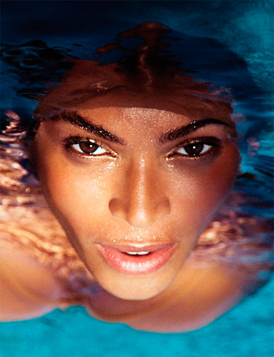  Beyoncé aparece super sexy em ensaio para revista