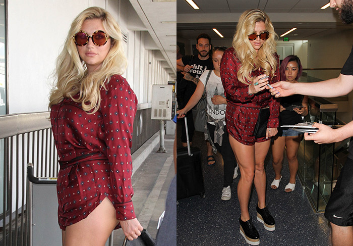 Kesha quase mostra demais em aeroporto