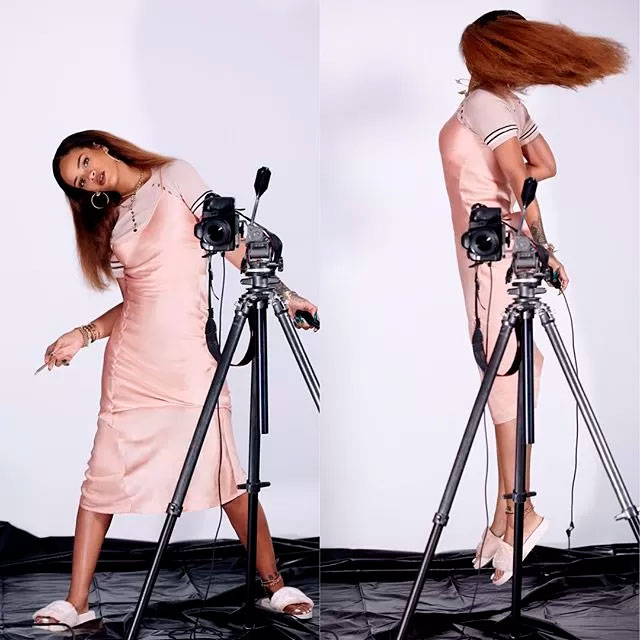 Rihanna faz ensaio fotográfico polêmico