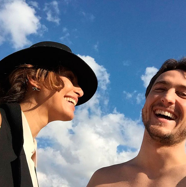 Camila Pitanga posa com Igor Angelkorte: 'Que o céu nos proteja'