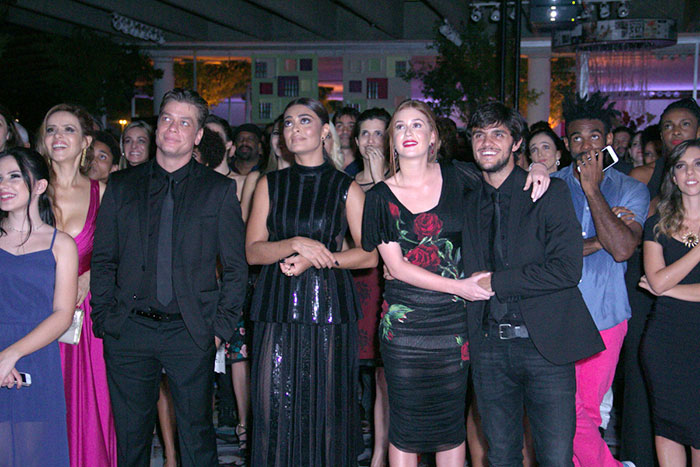 Giovanna Rispoli, Leona Cavalli, Fábio Assunção, Juliana Paes, Marina Ruy Barbosa e Felipe Simas