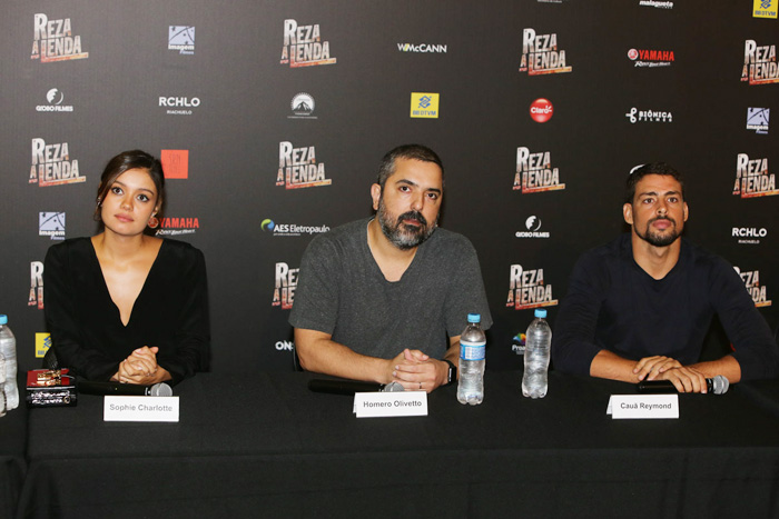 Sophie Charlotte e Cauã Reymond e elenco divulgam filme