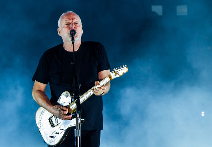 David Gilmour se apresentou para uma plateia de 40 mil pessoas, no Allianz Park em São Paulo