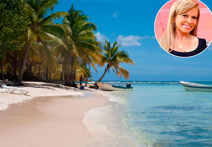 A minha dica de viagem para esse ano é o lugar que eu vou: Punta Cana!!! Praia, sol, mar transparente ... um lugar para relaxar com um visual deslumbrante do Caribe!!! Vale ou não vale a pena? Claro que sim!, Christina Rocha, apresentadora
