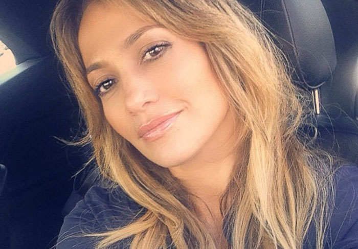 Jennifer Lopez: Ela também foi vítima do ‘vazamento’, mas a cantora não aparece realizando atos sexuais no vídeo. No conteúdo, J.Lo aparece mostrando suas partes íntimas com o ex-marido, Ojani Noa. Assim que repercutiu, ela entrou com uma medida judicial e proibiu qualquer site que tentasse divulgar 