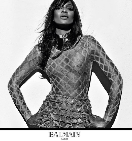 Cindy Crawford e Naomi Campbell posam para grife. Veja!