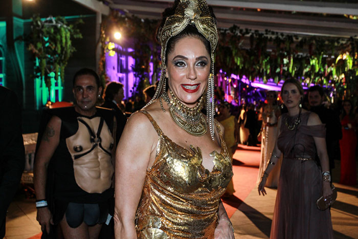 Christiane Torloni no baile de Carnaval do Copacabana Palace