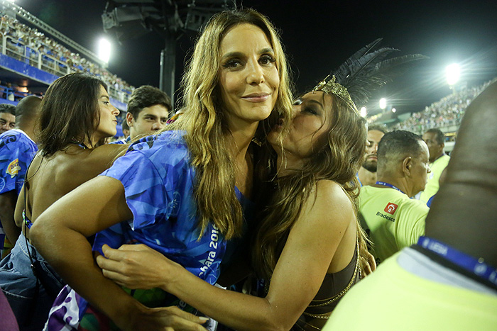 Ivete Sangalo e Sabrina Sato