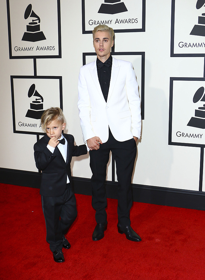 Justin Bieber e seu irmão mais novo