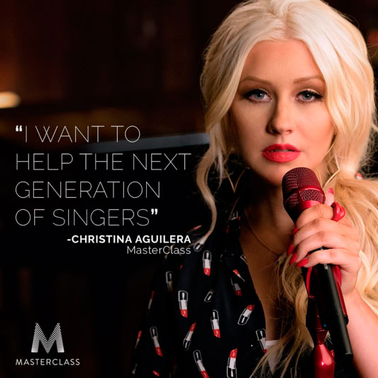 Christina Aguilera será professora de canto