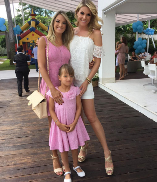 Ana Hickmann capricha na produção para aniversário do filho