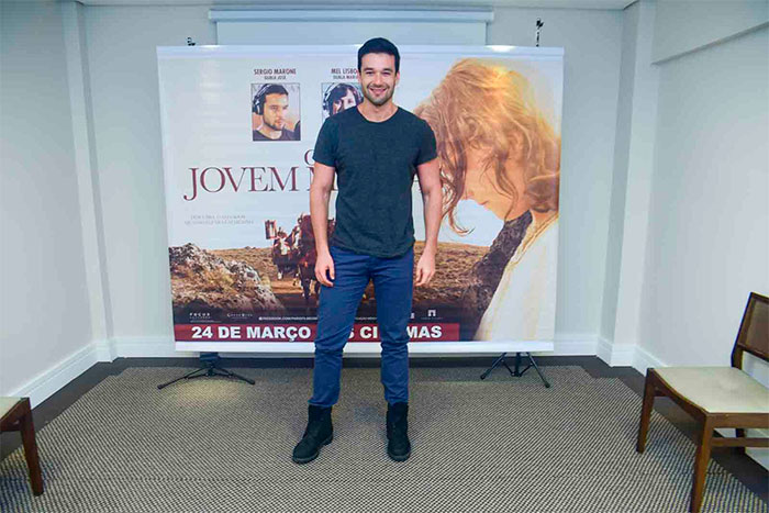  Sérgio Marone mostra seu charme em evento em São Paulo