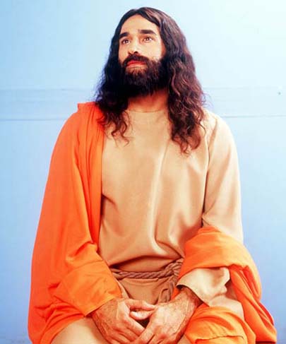 Luciano Szafir deu vida a Jesus na peça A Paixão de Cristo, de Nova Jerusalém, em 2003