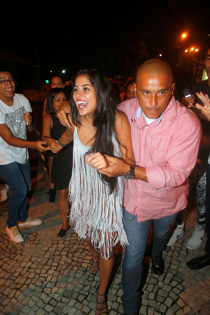 'Time do bem' vai a boate e Ana Paula fecha restaurante