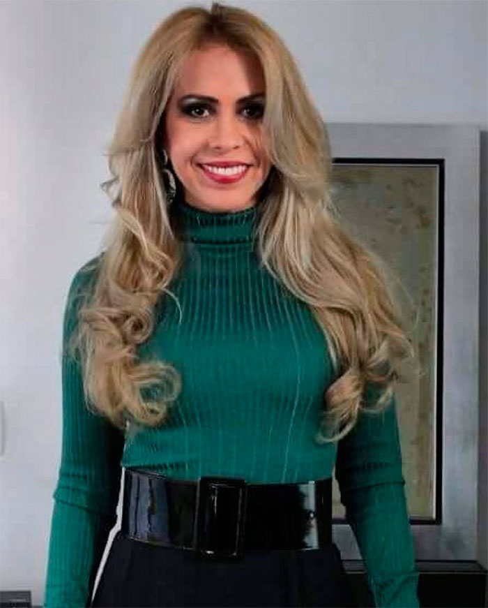 Joelma está com novo visual