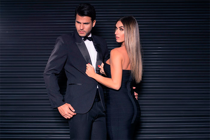 Nicole Bahls e Marcelo Bimbi esbanjam sintonia com elegância