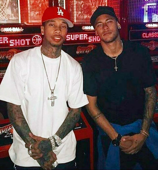 Neymar curte noitada com rapper nos Estados Unidos