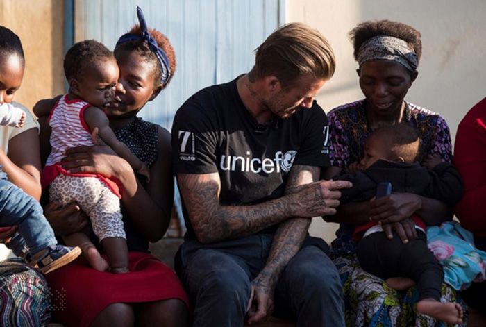 David Beckham faz visita solidária à Suazilândia