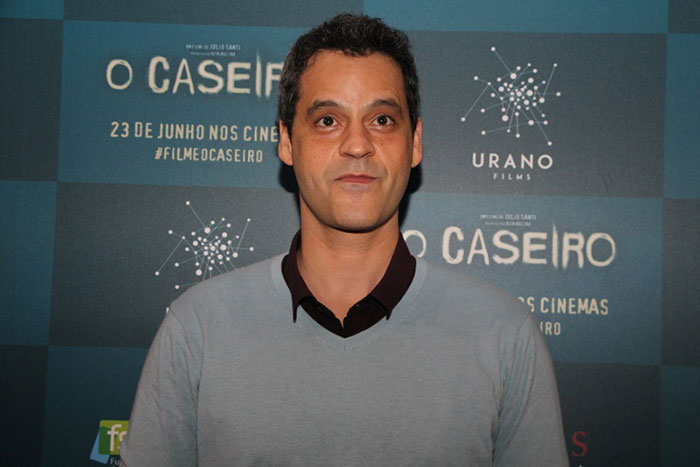 Bruno Garcia e elenco vão à coletiva do filme O Caseiro