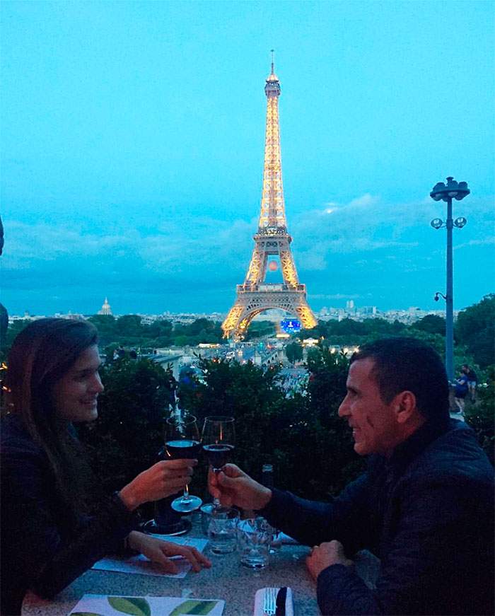 Dois meses após casar, Eri Jonhson curte lua de mel em Paris