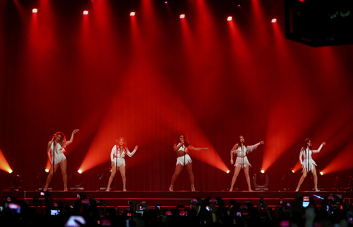 Fifth Harmony esbanja sensualidade em show no Rio de Janeiro