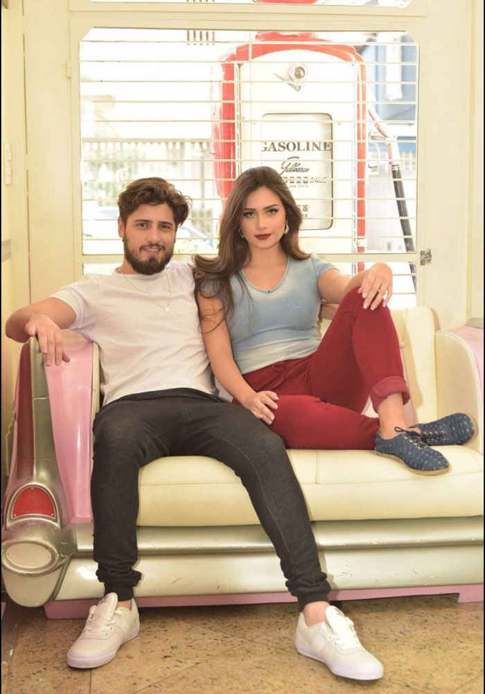 Flávia Pavanelli e Daniel Rocha brilham em catálogo de jeans