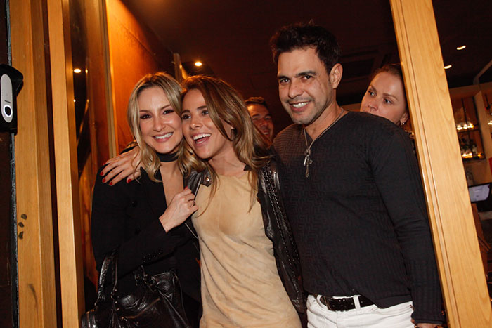 Zilu curte festa com Wanessa e Claudia Leitte em São Paulo