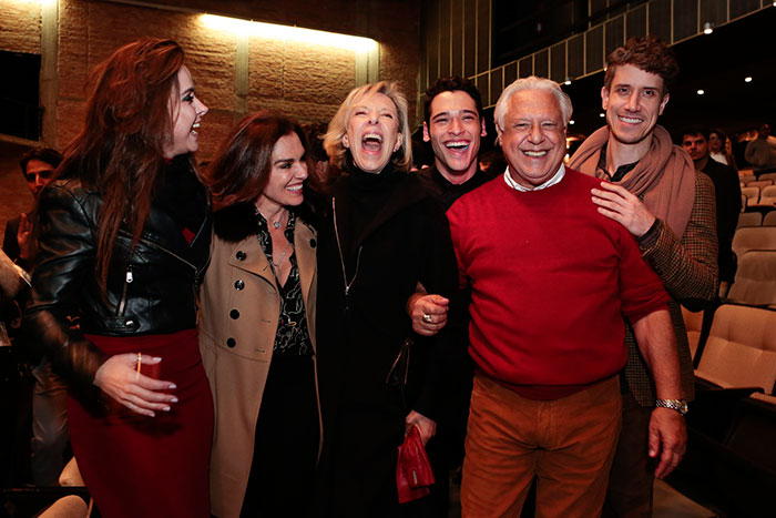 Alexandra Martins, Mara Carvalho, Marília Gabriela, Bruno Fagundes, Antônio fagundes e Theodoro Cochrane