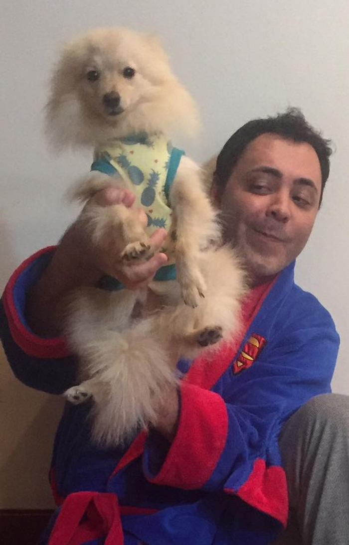  Julinho do Carmo faz desfile de moda com seus pets