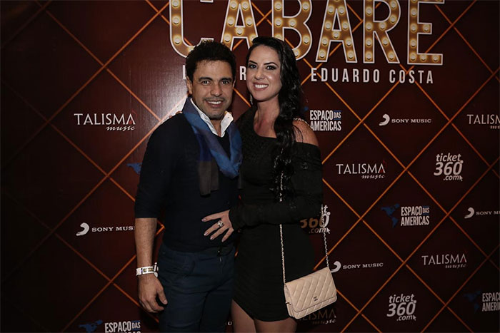 Zezé di Camargo e Graciele Lacerda curtem show agarradinhos