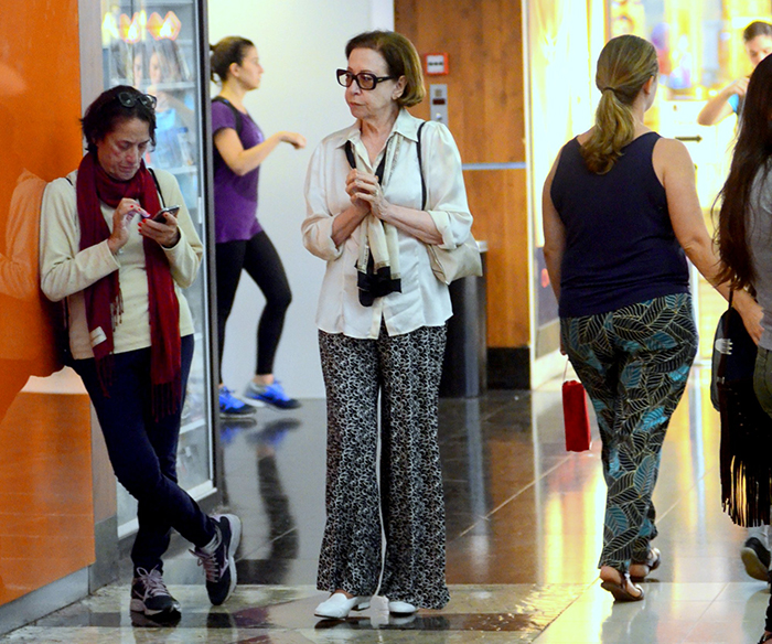  Fernanda Montenegro mescla elegância e simplicidade no Rio