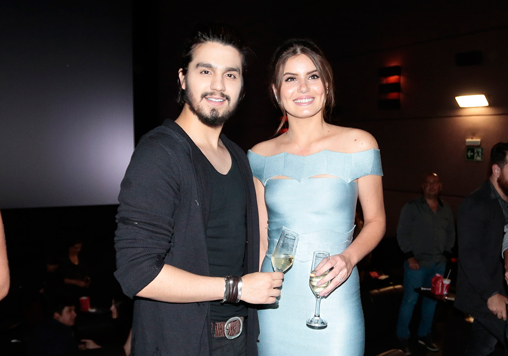 Luan Santana e Camila Queiroz