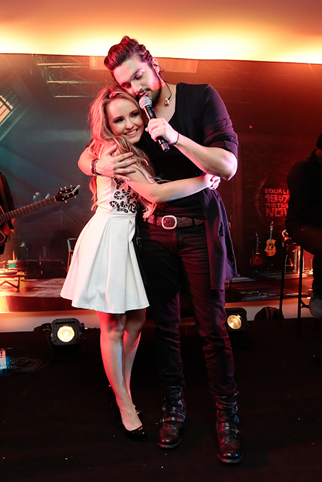 Luan Santana e Larissa Manoela