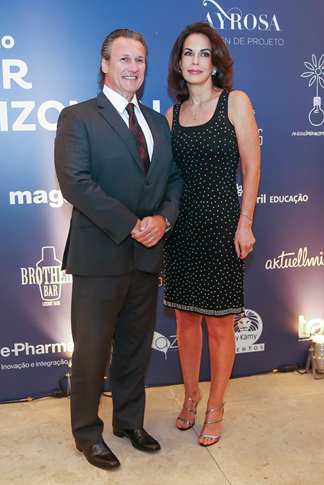 Marcelo Palhares e Renata Scarpa