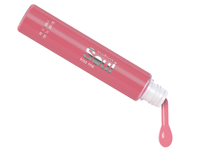 2º passo: nos lábios, o mix de batom líquido mate na cor Rosa Corada da Praia e Super Brilho cor Rosa Cupcake