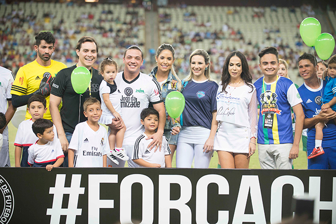 Wesley Safadão e vários famosos participam de jogo beneficente