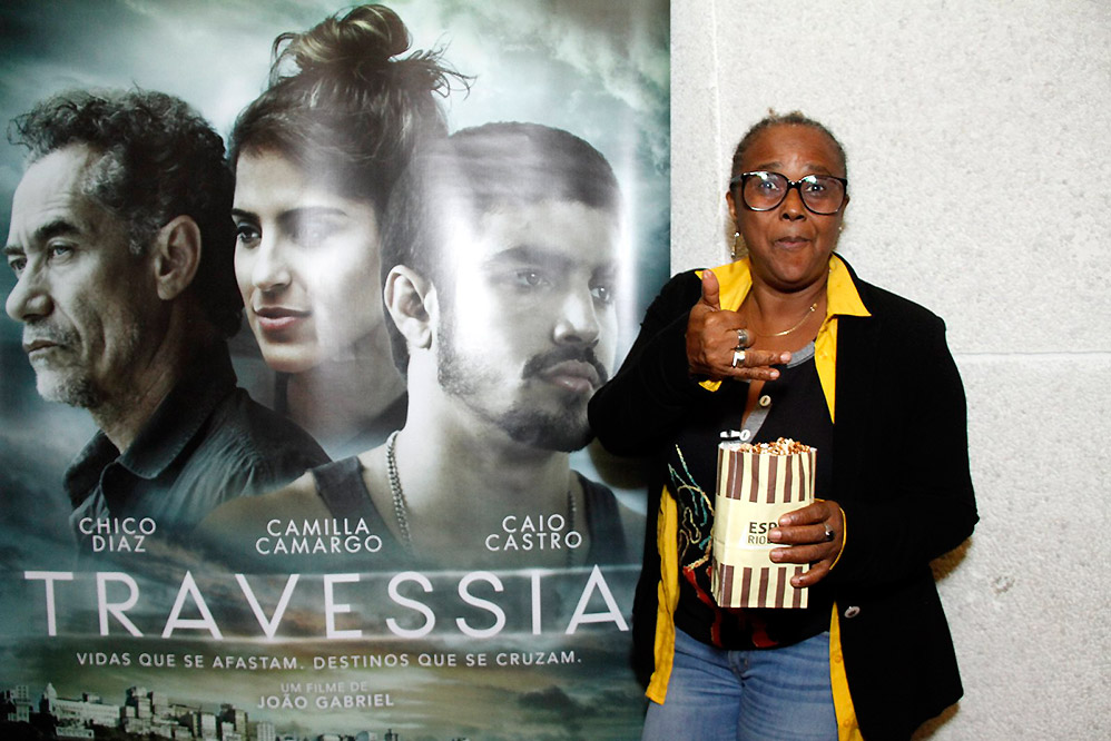 Famosos prestigiam lançamento do filme Travessia, no Rio