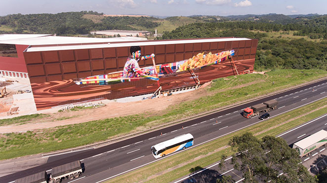 Eduardo Kobra faz o Maior Mural do Mundo, em São Paulo