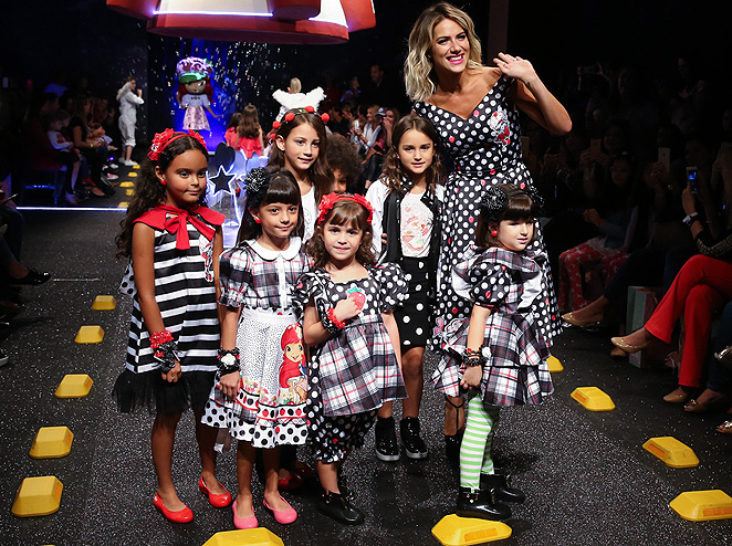 Giovanna Ewbank desfila na Fashion Weekend Kids