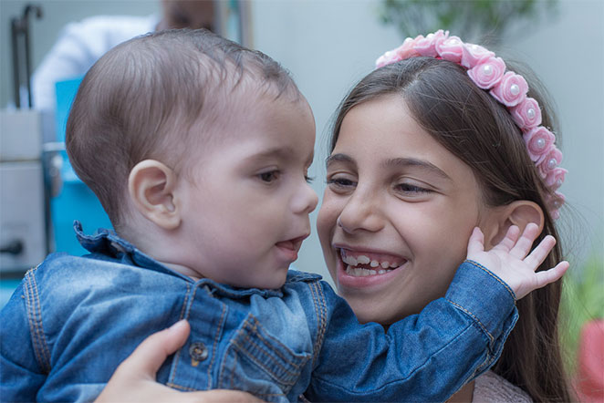 Daniela Zurita realiza aniversário da filha