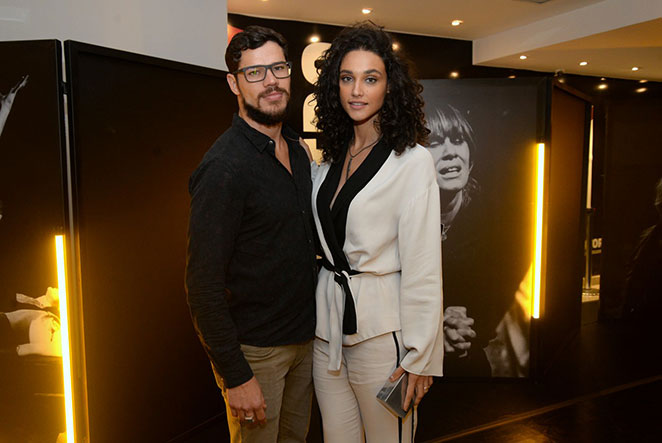 Premiação de teatro reúne famosos, no Rio de Janeiro