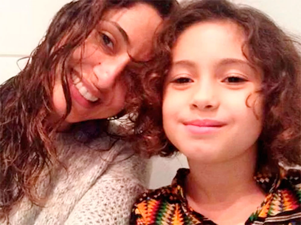 Camila Pitanga e a filha Antônia. Idênticas!