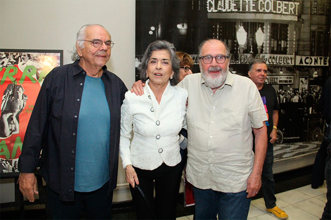 Marcos Palmeira e Betty Faria prestigiam Terra em Transe