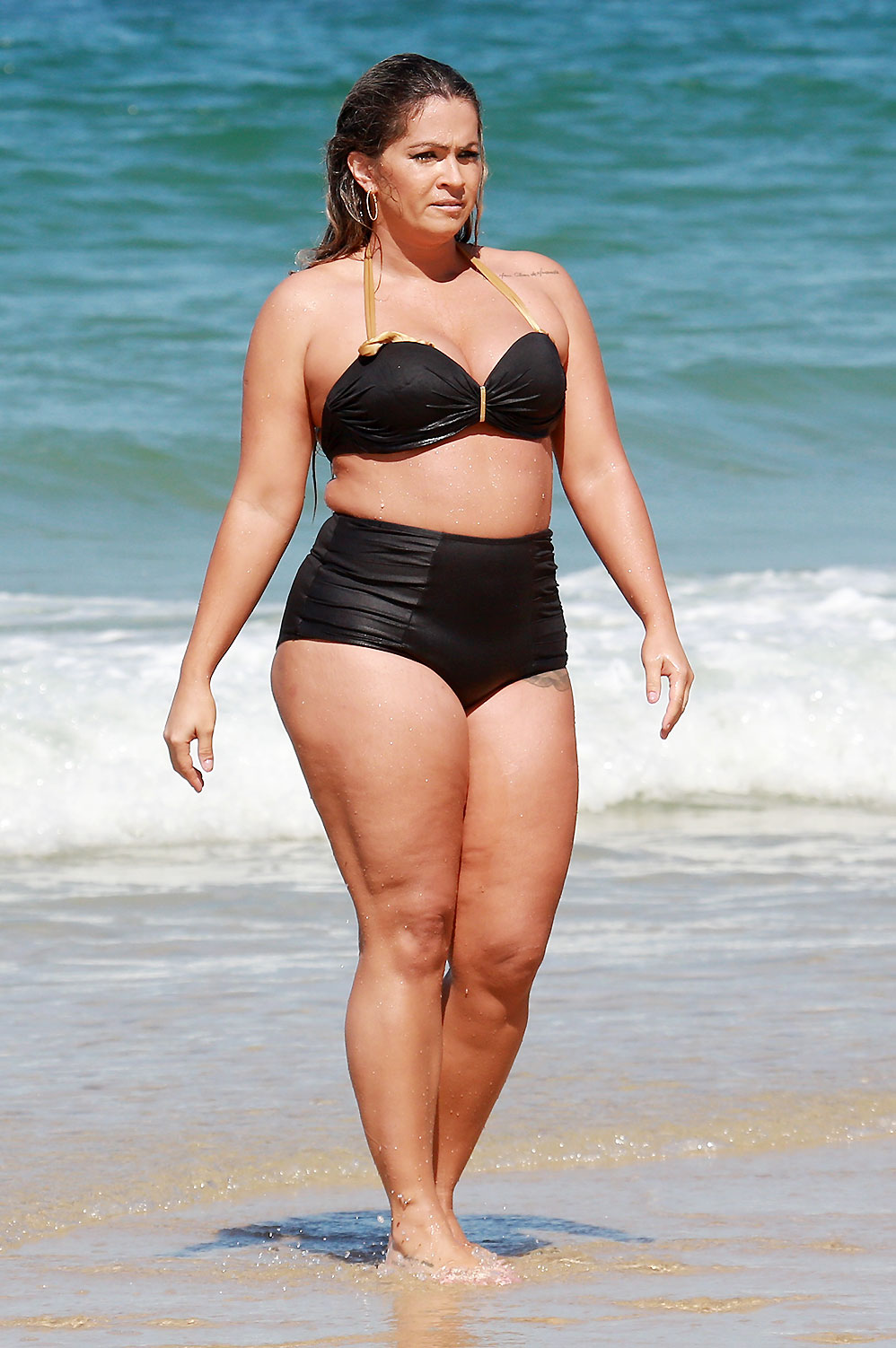 Fani Pacheco apostou em um biquíni preto